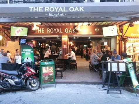 royal oak pub bangkok.